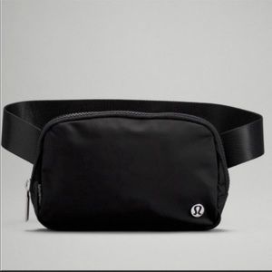 Lululemon Black Everywhere Belt Bag